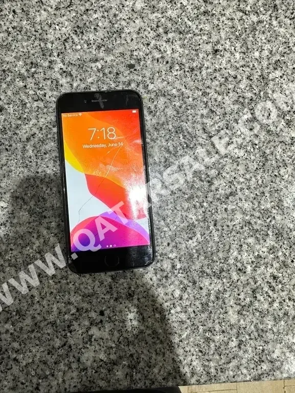 Apple  - iPhone 7  - Black  - 128 GB  - Under Warranty