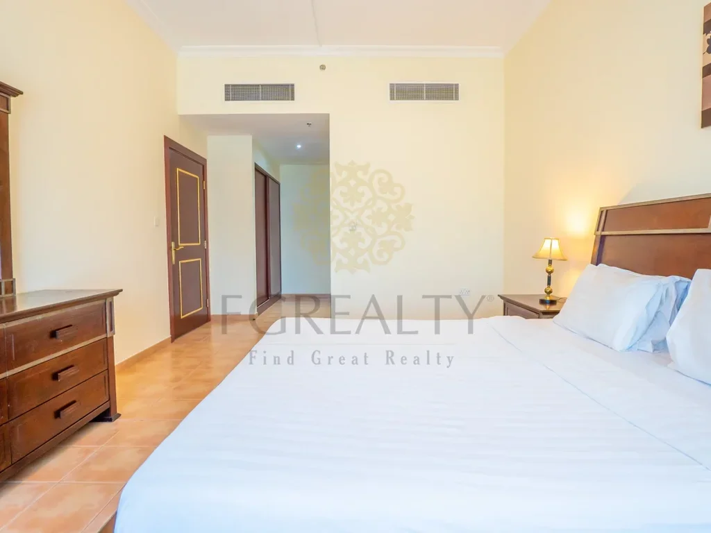 2 Bedrooms  Apartment  For Rent  in Doha -  Mushaireb  Fully Furnished