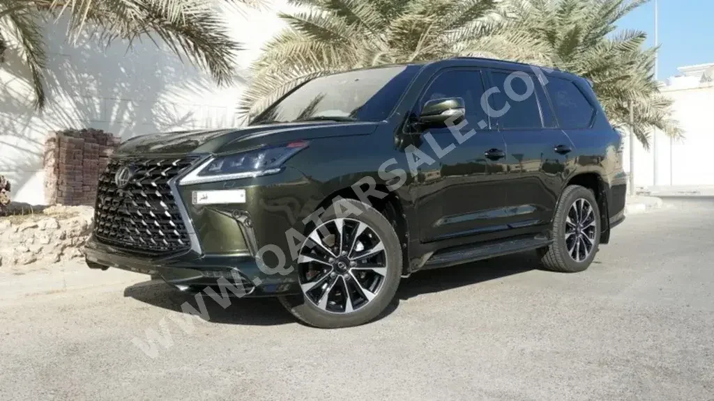 Lexus  LX  570 S Black Edition  2021  Automatic  41,000 Km  8 Cylinder  Four Wheel Drive (4WD)  SUV  Green  With Warranty