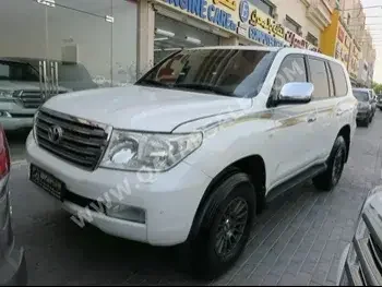 Toyota  Land Cruiser  VXR  2008  Automatic  400,000 Km  8 Cylinder  Four Wheel Drive (4WD)  SUV  White  With Warranty