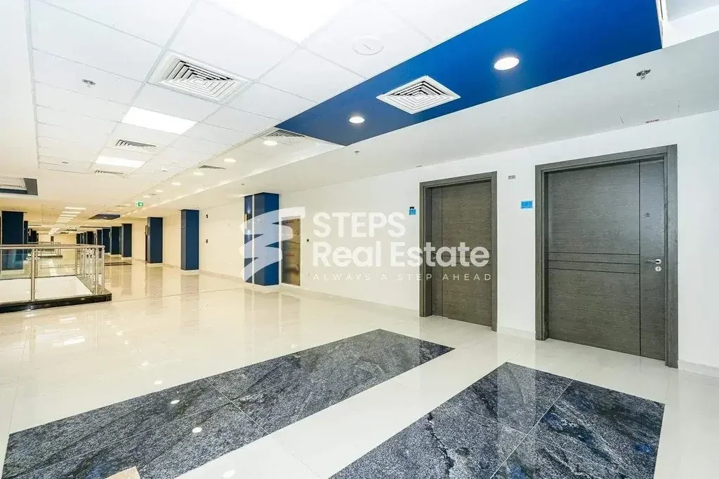 Commercial Offices - Not Furnished  - Al Rayyan  - Izghawa