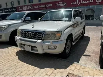 Toyota  Land Cruiser  GXR  2007  Automatic  534,000 Km  6 Cylinder  Four Wheel Drive (4WD)  SUV  White  With Warranty