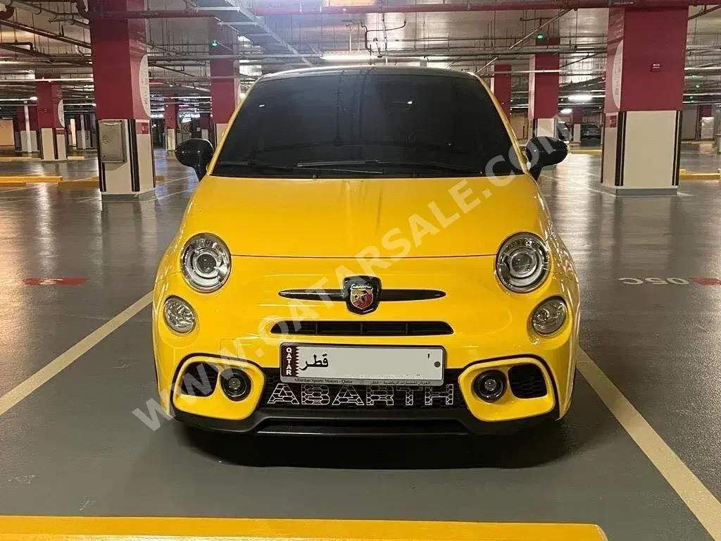 Fiat  500  Abarth  2022  Tiptronic  21,000 Km  4 Cylinder  All Wheel Drive (AWD)  Hatchback  Yellow  With Warranty