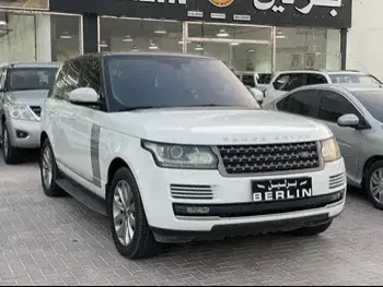 Land Rover  Range Rover  Vogue HSE  2015  Automatic  90,000 Km  8 Cylinder  Four Wheel Drive (4WD)  SUV  White  With Warranty