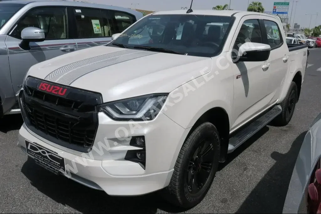 Isuzu  D-Max  GT  2023  Automatic  0 Km  4 Cylinder  Four Wheel Drive (4WD)  Pick Up  White  With Warranty