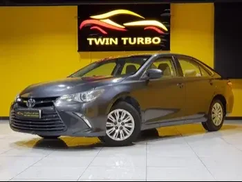 Toyota  Camry  GL  2016  Automatic  53,000 Km  4 Cylinder  Front Wheel Drive (FWD)  Sedan  Gray