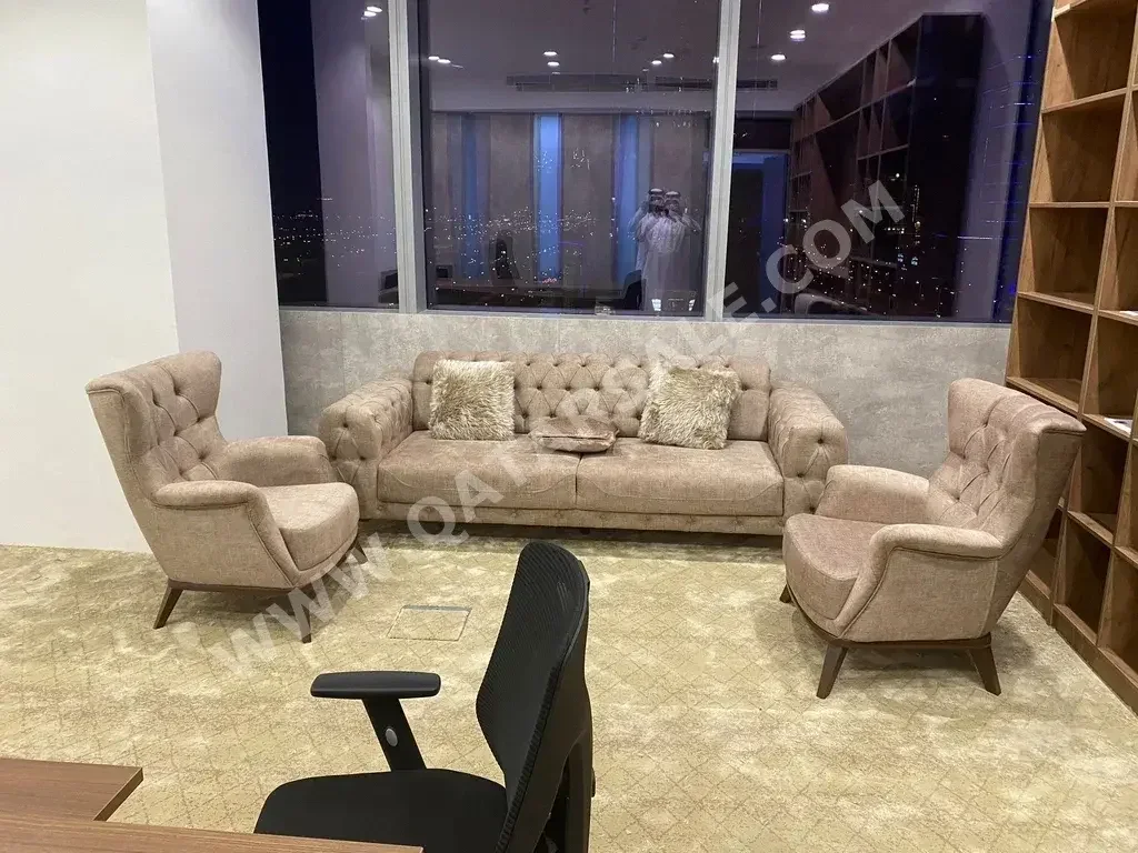 Commercial Offices - Fully Furnished  - Lusail  - Marina District