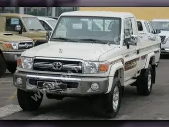 Toyota  Land Cruiser  LX  2022  Manual  0 Km  6 Cylinder  Four Wheel Drive (4WD)  Pick Up  White  With Warranty