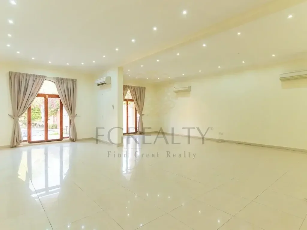 Family Residential  - Not Furnished  - Doha  - West Bay Lagoon  - 5 Bedrooms