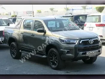 Toyota  Hilux  SR5 Adventure  2023  Automatic  0 Km  4 Cylinder  Four Wheel Drive (4WD)  Pick Up  Brown  With Warranty