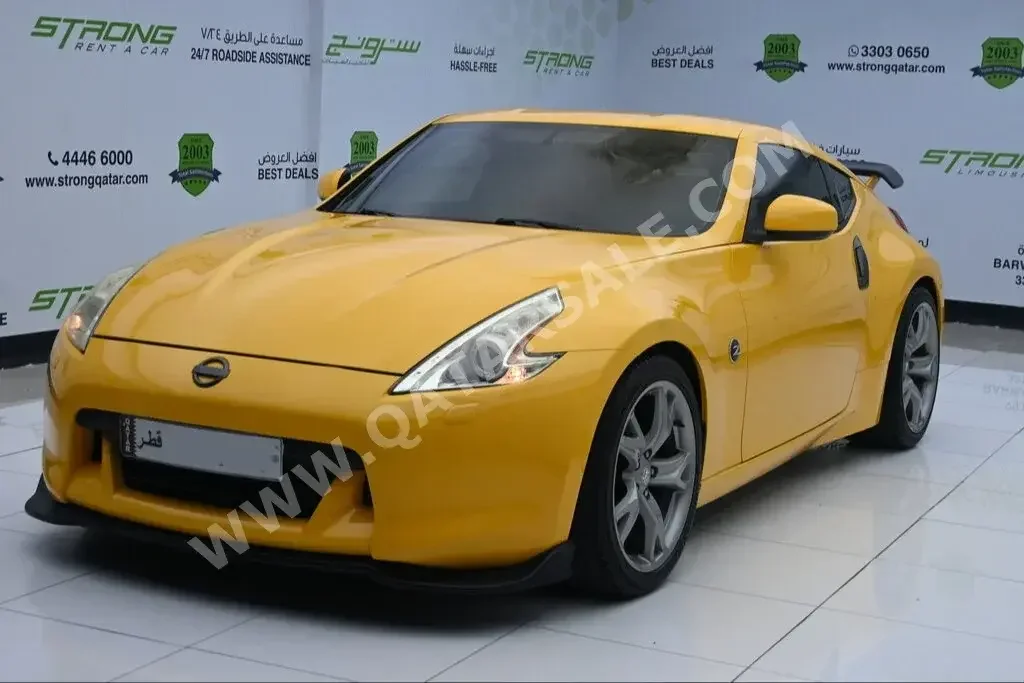 Nissan  Z  370  2010  Automatic  162,000 Km  6 Cylinder  Rear Wheel Drive (RWD)  Coupe / Sport  Yellow