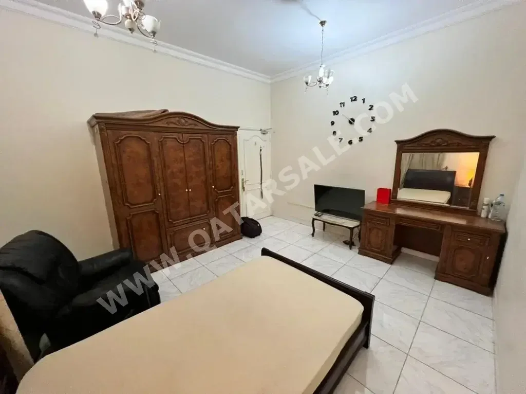 1 Bedrooms  Studio  For Rent  in Doha -  Nuaija  Fully Furnished