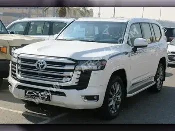 Toyota  Land Cruiser  GXR Twin Turbo  2023  Automatic  2,800 Km  6 Cylinder  Four Wheel Drive (4WD)  SUV  White  With Warranty