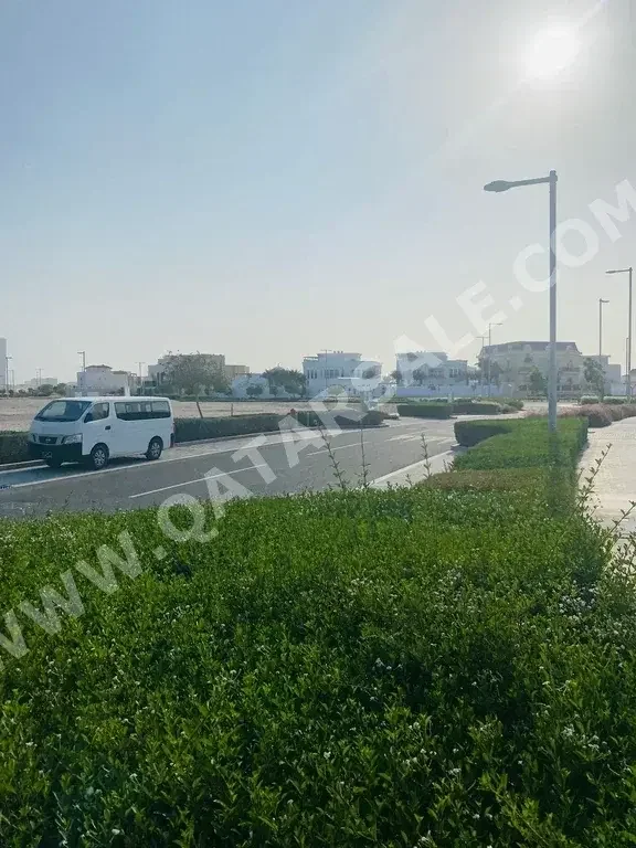 Labour Camp For Sale in Lusail  -Area Size 900 Square Meter