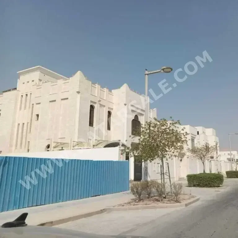 Labour Camp Family Residential  - Not Furnished  - Lusail  - Al Erkyah  - 7 Bedrooms