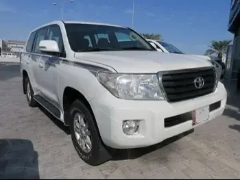 Toyota  Land Cruiser  G  2013  Automatic  307,000 Km  6 Cylinder  Four Wheel Drive (4WD)  SUV  Pearl