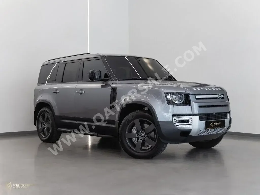  Land Rover  Defender  110 HSE  2023  Automatic  5,800 Km  6 Cylinder  Four Wheel Drive (4WD)  SUV  Gray  With Warranty