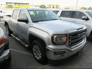 GMC  Sierra  1500  2016  Automatic  139,000 Km  8 Cylinder  Four Wheel Drive (4WD)  Pick Up  Silver