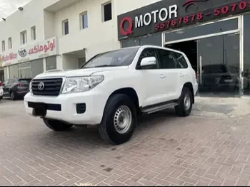 Toyota  Land Cruiser  G  2013  Automatic  315,000 Km  6 Cylinder  Four Wheel Drive (4WD)  SUV  White