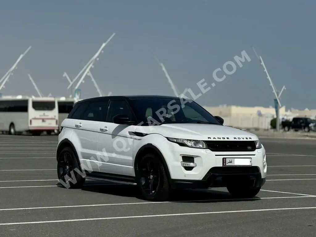 Land Rover  Evoque  Dynamic  2015  Automatic  145,000 Km  4 Cylinder  Four Wheel Drive (4WD)  SUV  White