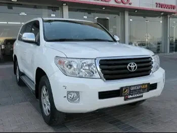 Toyota  Land Cruiser  G  2015  Automatic  215,000 Km  6 Cylinder  Four Wheel Drive (4WD)  SUV  White