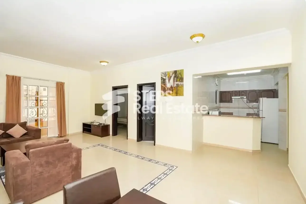 1 Bedrooms  Apartment  For Rent  Doha -  Fereej Abdul Aziz  Fully Furnished
