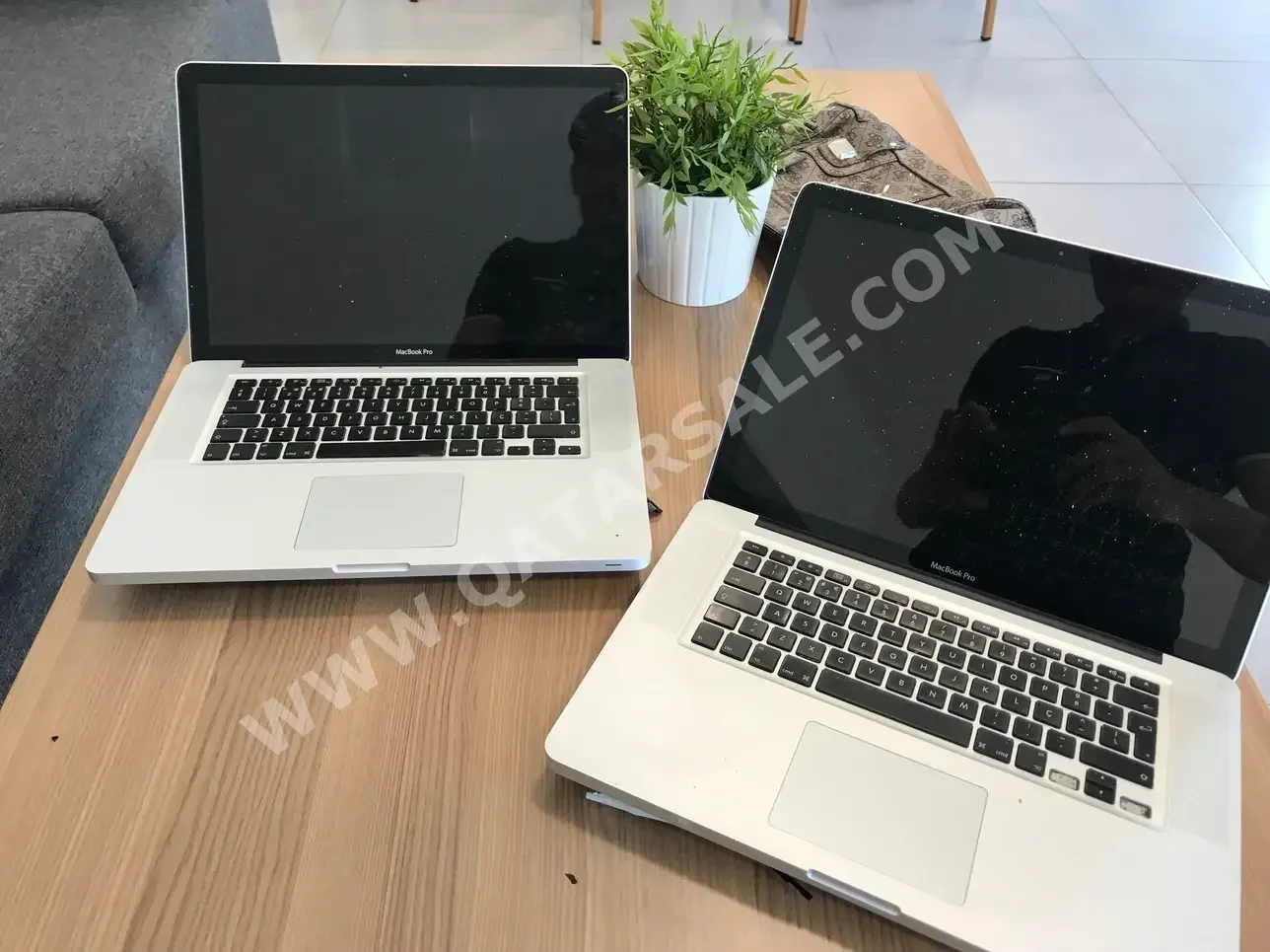 Laptops Apple  MacBook Pro 13 Inch  Space Gray  MacOS  Apple  M1 Pro Memory (Ram): 8 GB