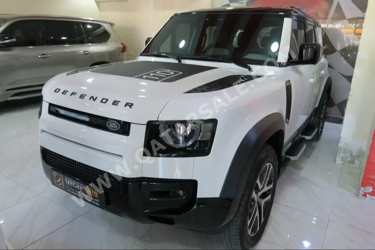 Land Rover  Defender  110 SE  2023  Automatic  15,000 Km  6 Cylinder  Four Wheel Drive (4WD)  SUV  White  With Warranty