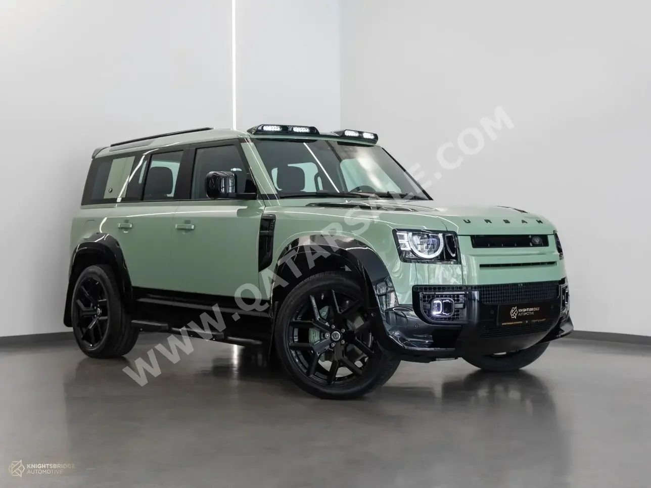  Land Rover  Defender  75th Limited Edition URBAN  2023  Automatic  12,500 Km  6 Cylinder  Four Wheel Drive (4WD)  SUV  Green  With Warranty