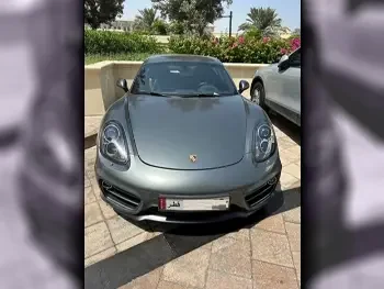 Porsche  Cayman  S  2014  Automatic  76,000 Km  6 Cylinder  Rear Wheel Drive (RWD)  Coupe / Sport  Gray  With Warranty