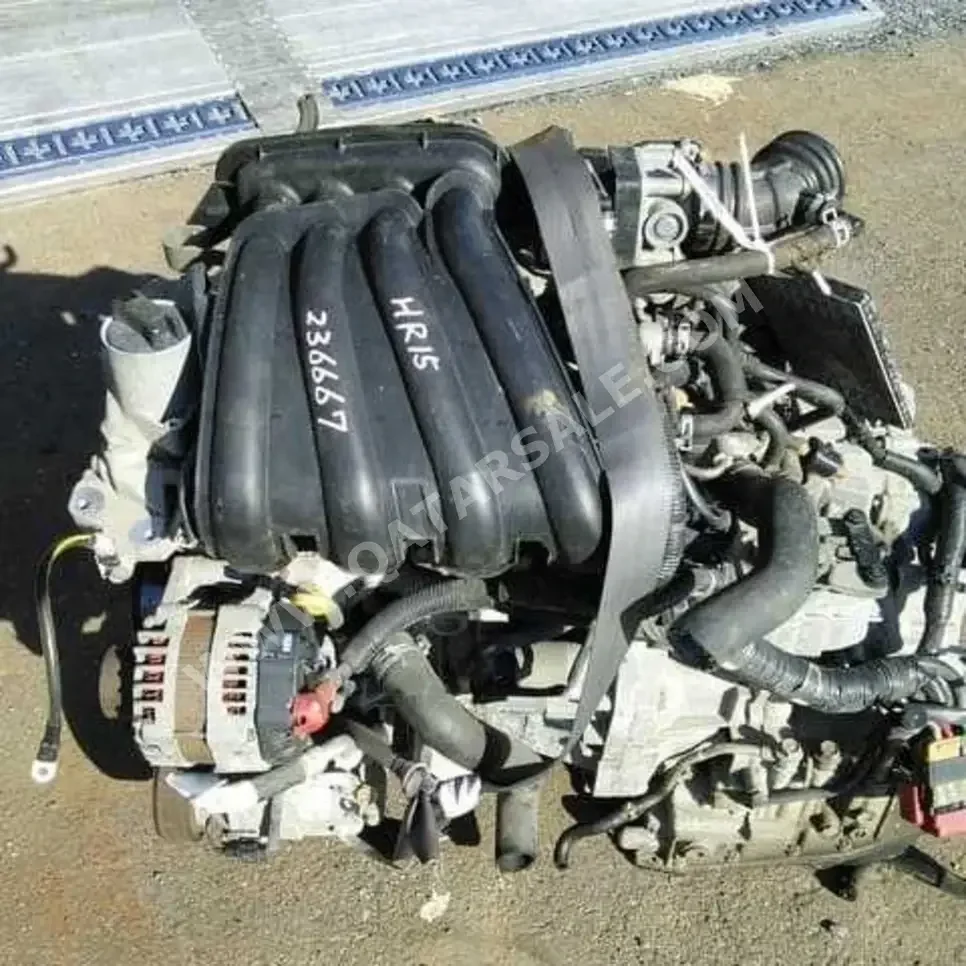 قطع غيار السيارات نيسان  سنترا  المحرك و ملحقاته  اليابان رقم القطعة: HR15 With Gearbox - Nissan Sentra