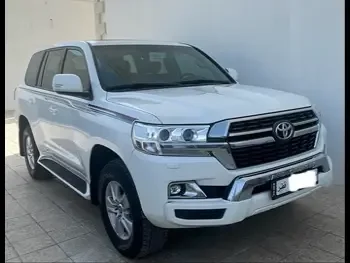 Toyota  Land Cruiser  GXR  2021  Automatic  60,000 Km  6 Cylinder  Four Wheel Drive (4WD)  SUV  White  With Warranty