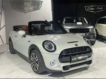 Mini  Cooper  S  2020  Automatic  17,000 Km  4 Cylinder  Front Wheel Drive (FWD)  Convertible  White  With Warranty