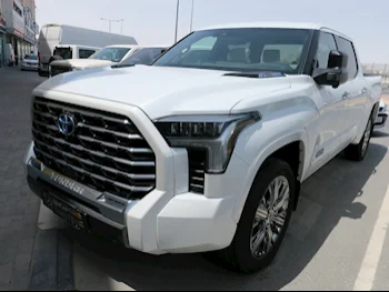 Toyota  Tundra  2023  Automatic  0 Km  6 Cylinder  Four Wheel Drive (4WD)  Pick Up  White  With Warranty