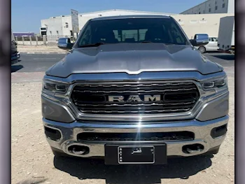 Dodge  Ram  Limited  2020  Automatic  60,012 Km  8 Cylinder  Four Wheel Drive (4WD)  Pick Up  Silver  With Warranty