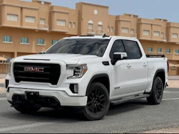 GMC  Sierra  Elevation  2020  Automatic  95,000 Km  8 Cylinder  Four Wheel Drive (4WD)  Pick Up  White