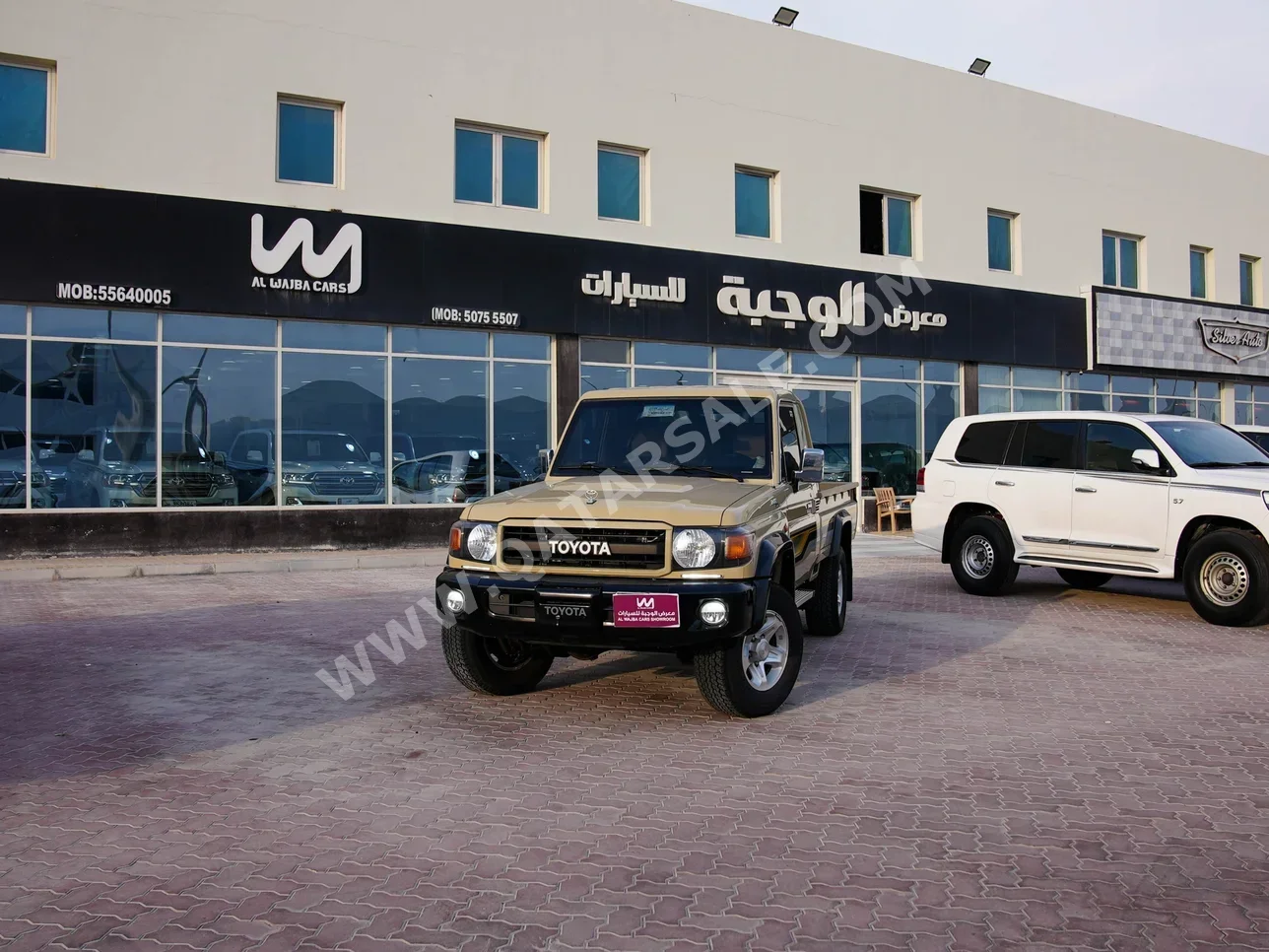Toyota  Land Cruiser  LX  2022  Manual  8,000 Km  6 Cylinder  Four Wheel Drive (4WD)  Pick Up  Beige  With Warranty