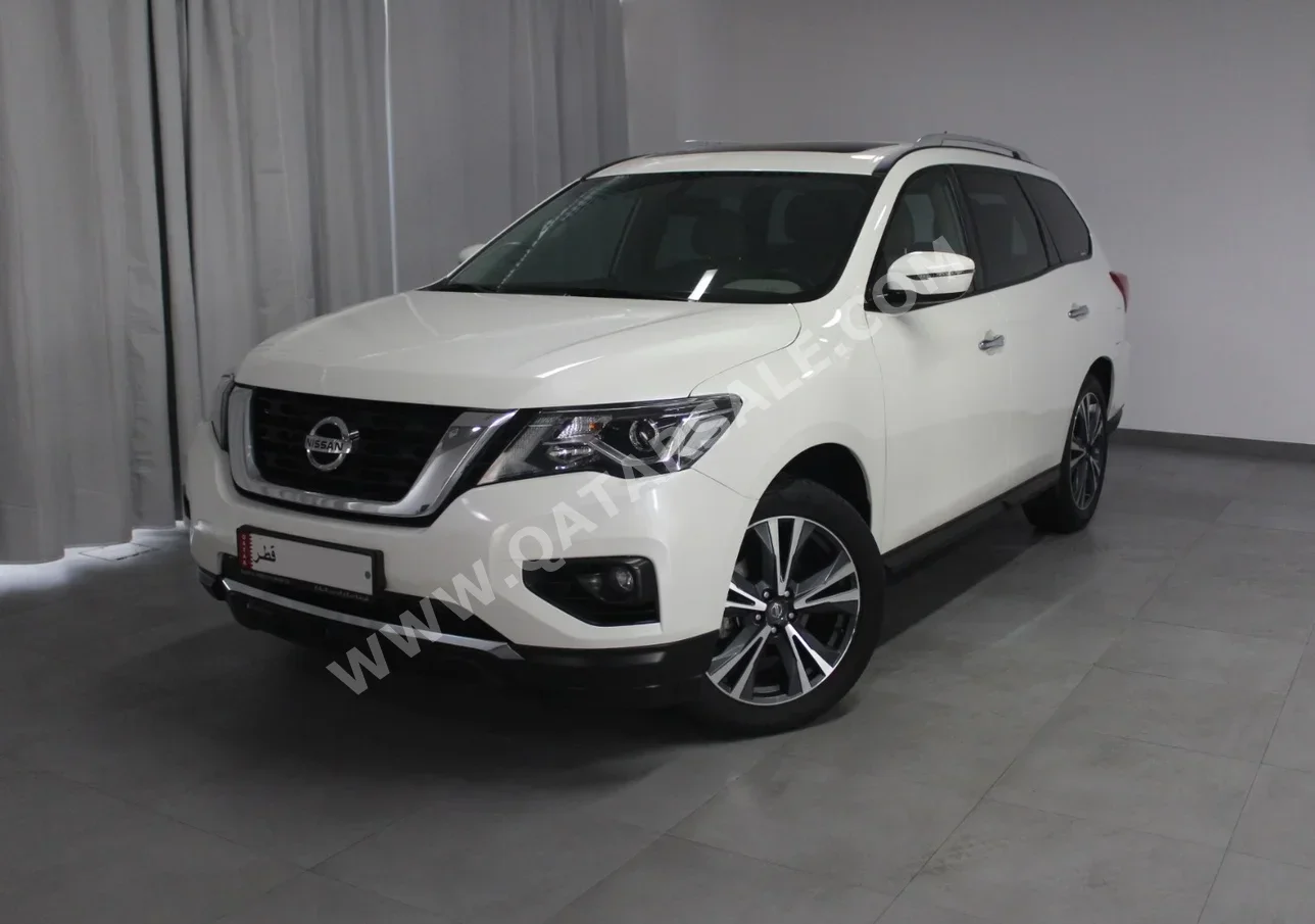 Nissan  Pathfinder  SV  2020  Automatic  50,000 Km  6 Cylinder  Four Wheel Drive (4WD)  SUV  White