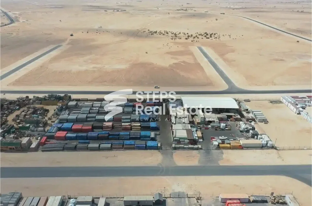 سكن عمال للبيع في الدوحة  - السد  -المساحة 10,000 متر مربع