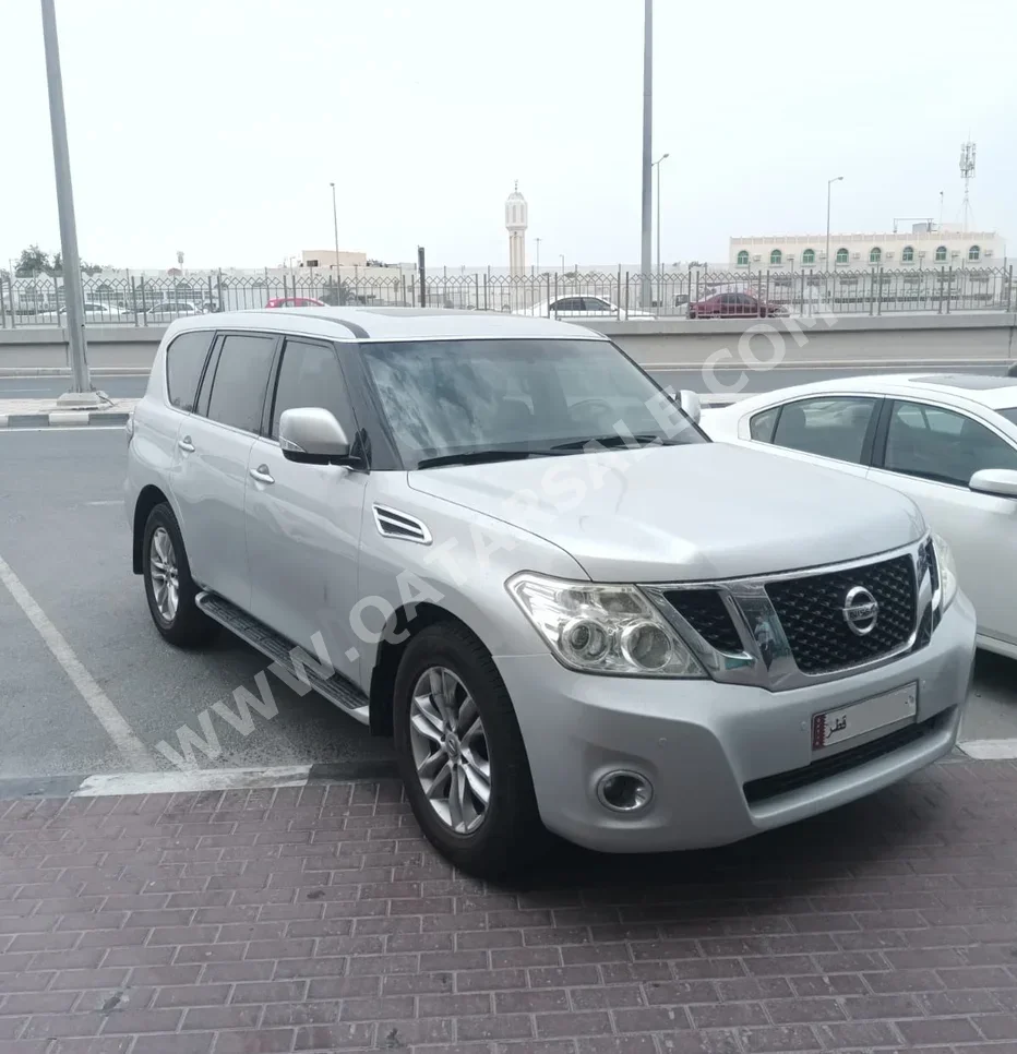 Nissan  Patrol  LE  2011  Automatic  170,000 Km  8 Cylinder  Four Wheel Drive (4WD)  SUV  Silver