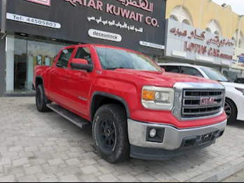  GMC  Sierra  2016  Automatic  171,000 Km  8 Cylinder  Four Wheel Drive (4WD)  Pick Up  Red  With Warranty