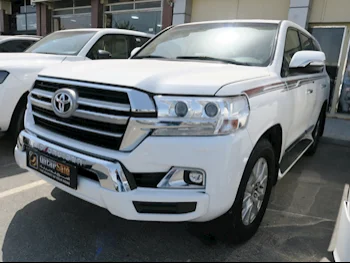  Toyota  Land Cruiser  GXR  2020  Automatic  153,000 Km  8 Cylinder  Four Wheel Drive (4WD)  SUV  White  With Warranty