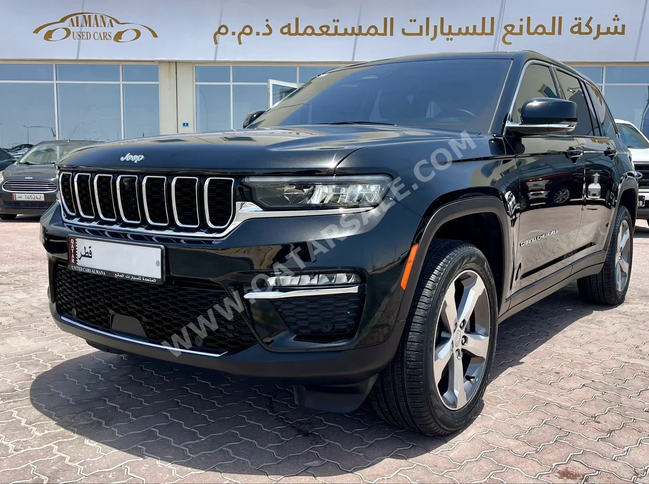 Jeep  Grand Cherokee  Limited  2022  Automatic  12,000 Km  6 Cylinder  Four Wheel Drive (4WD)  SUV  Black  With Warranty