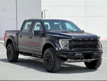 Ford  Raptor  R  2023  Automatic  0 Km  8 Cylinder  Four Wheel Drive (4WD)  Pick Up  Black  With Warranty