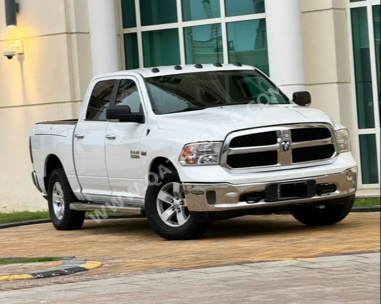 Dodge  Ram  2017  Automatic  199,000 Km  8 Cylinder  Four Wheel Drive (4WD)  Pick Up  White