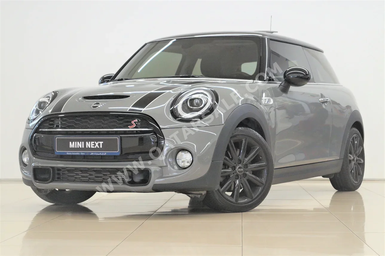 Mini  Cooper  S  2020  Automatic  21,150 Km  4 Cylinder  Front Wheel Drive (FWD)  Hatchback  Gray  With Warranty