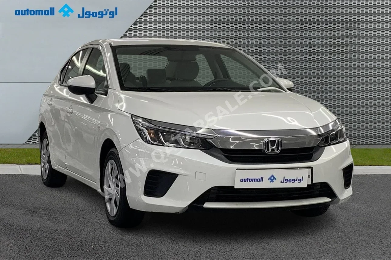 Honda  City  2022  Automatic  42,260 Km  4 Cylinder  Front Wheel Drive (FWD)  Sedan  White  With Warranty