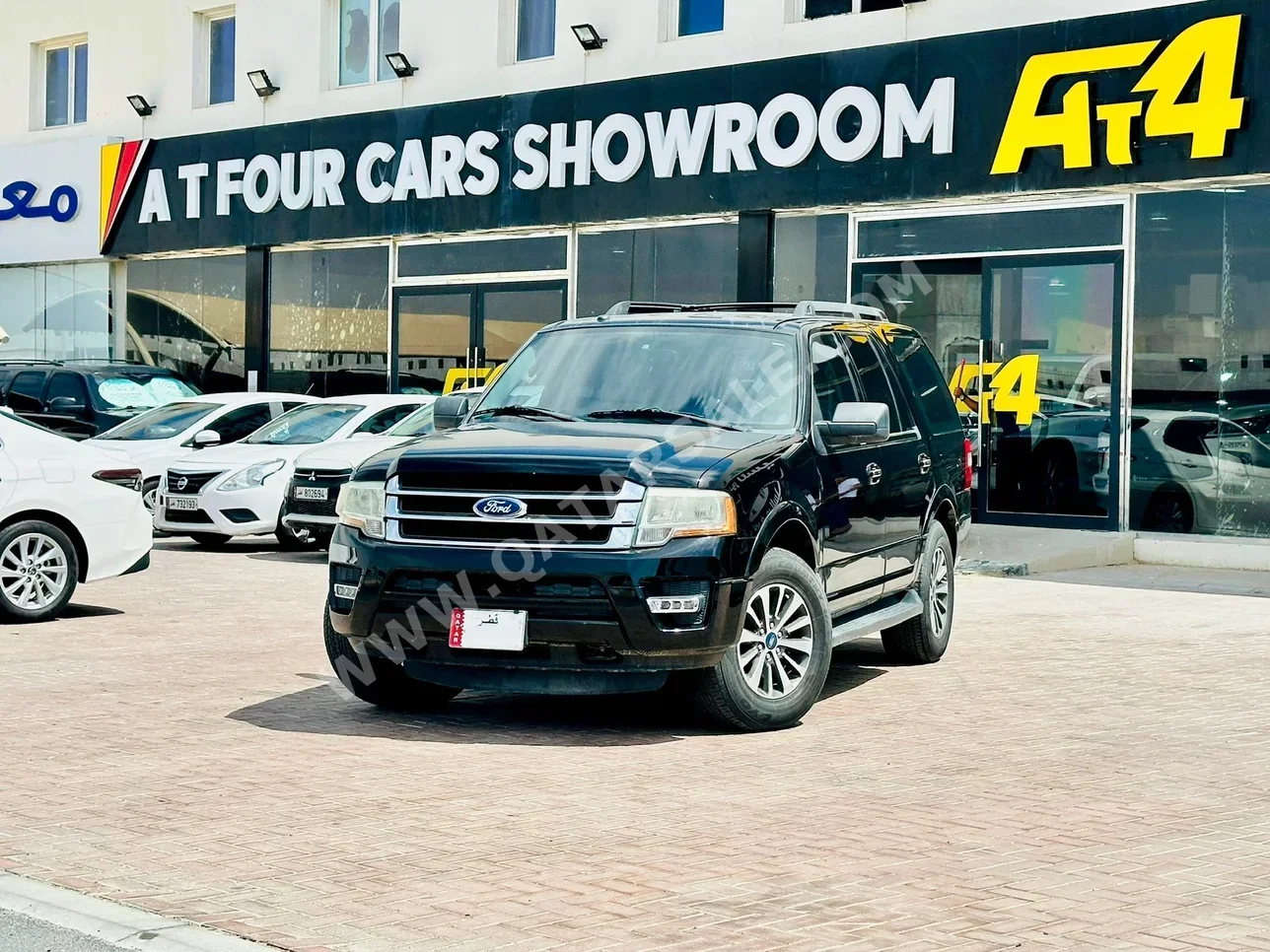 Ford  Expedition  XLT  2016  Automatic  58,000 Km  6 Cylinder  Four Wheel Drive (4WD)  SUV  Black
