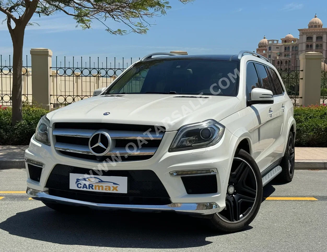 Mercedes-Benz  GL  500  2015  Automatic  85,000 Km  8 Cylinder  Four Wheel Drive (4WD)  SUV  White