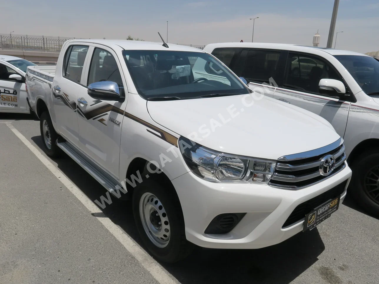 Toyota  Hilux  2024  Automatic  0 Km  4 Cylinder  Four Wheel Drive (4WD)  Pick Up  White  With Warranty